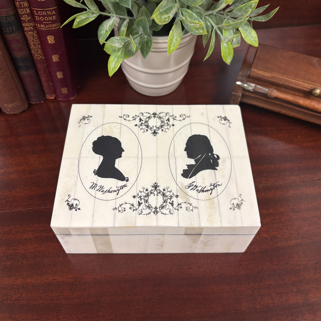 Scrimshaw/Horn & Bone Boxes Early American 6-1/4″ George & Martha Wash ...