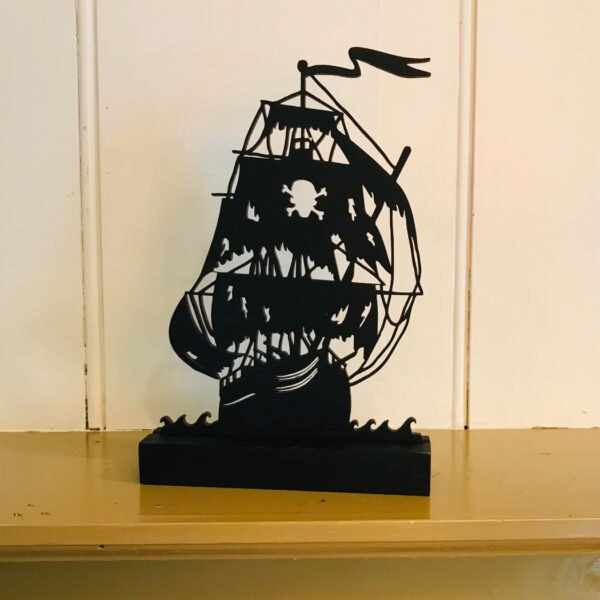 Wooden Silhouettes Pirate Black Pearl Pirate Ship Standing Wood Silhouette Halloween Pirate Party Tabletop Ornament Sculpture Decoration