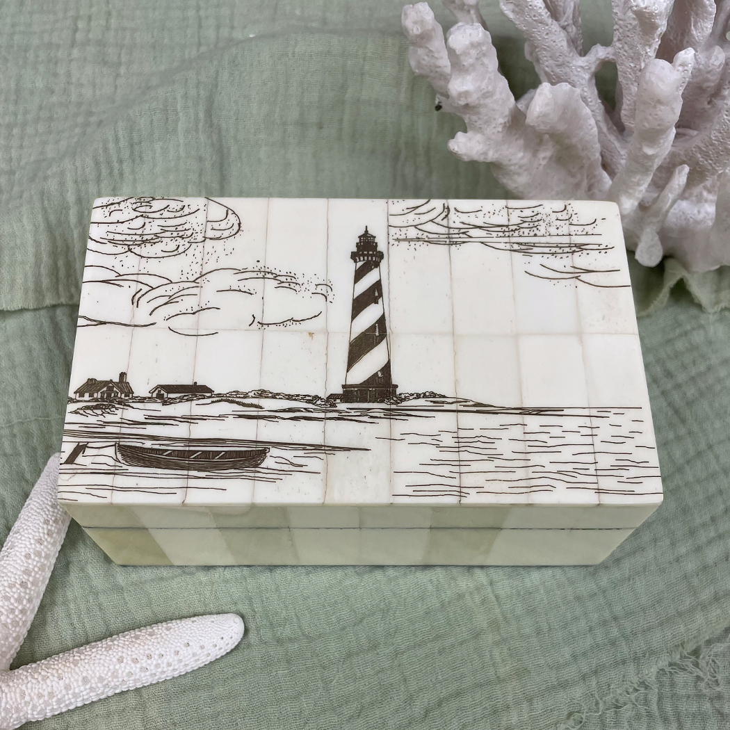 Scrimshaw/Horn & Bone Boxes Nautical 5-1/4″ Cape Hatteras Lighthouse  ...