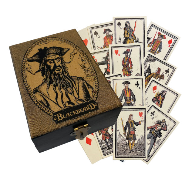 Toys & Games Pirate Pirate Blackbeard Edward Teach Engraved Wood Box with Pirate-Themed Playing Cards