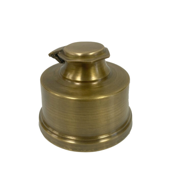 Inkwells Writing 3-1/4″ Antiqued Brass Historical Inkwell (Quills Not Included) – Antique Style Reproduction