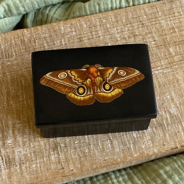 Decorative Boxes Botanical/Zoological 3″ Emperor Moth Black Soap Stone Trinket Box