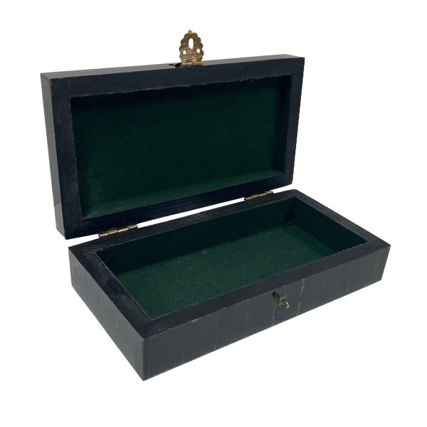 Lodge & Equestrian Decor Equestrian 6-1/4″ Horses Engraved Black Horn Box