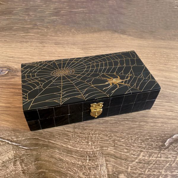 Halloween Decor Halloween 6-1/4″ Spider in Web Engraved Black Horn Box