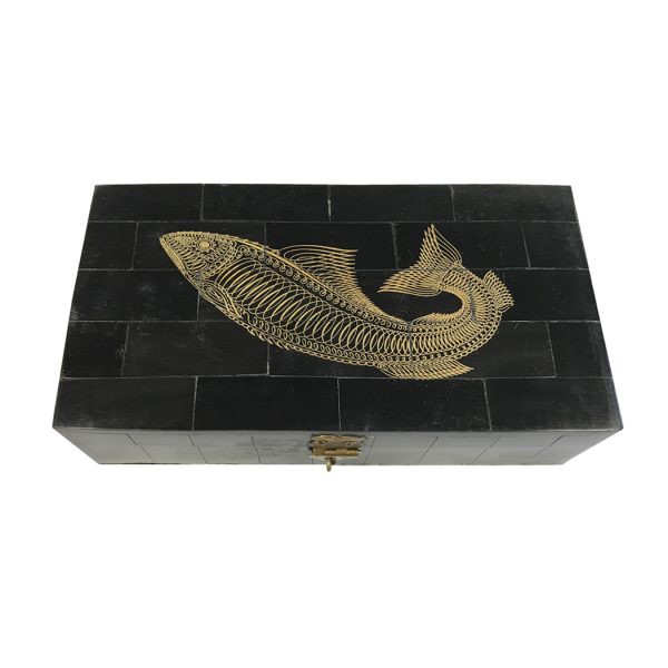 Lodge & Equestrian Decor Lodge 6-1/4″ Fish Engraved Black Horn Box