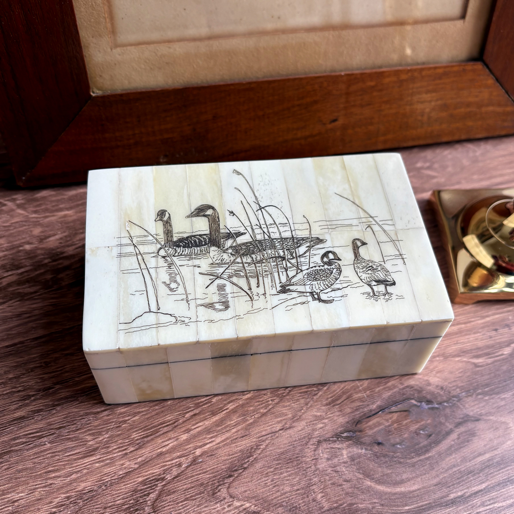 Lodge & Equestrian Decor Lodge 5-1/4 Canadian Goose Engraved Bone Box with Lift Off Lid