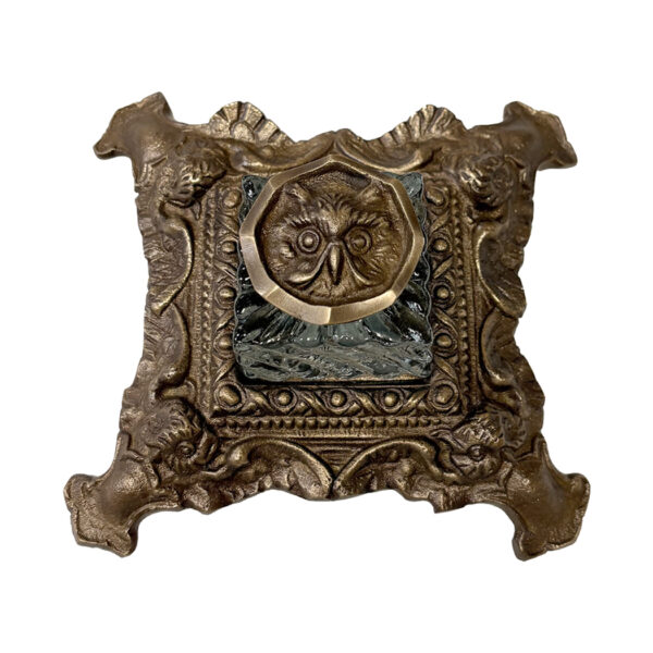 Inkwells Lodge 6″ Antiqued Brass Owl Inkwell Stand with Glass Inkwell