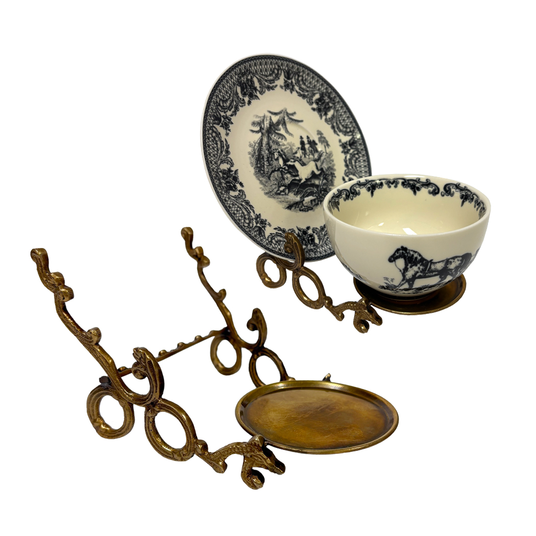 Teaware Teaware Antiqued Brass Cup and Saucer Stand, Vintage Style