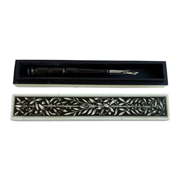 Pens/Ink Supplies Nautical Leaf and Berry Bone Pen Box with Black Horn Nib Pen, Vintage Style Desk Decor