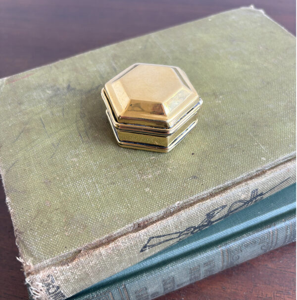 Decor Decorative Boxes 1-3/4″ Solid Polished Brass Hexagon Ring, Pill, Trinket Box