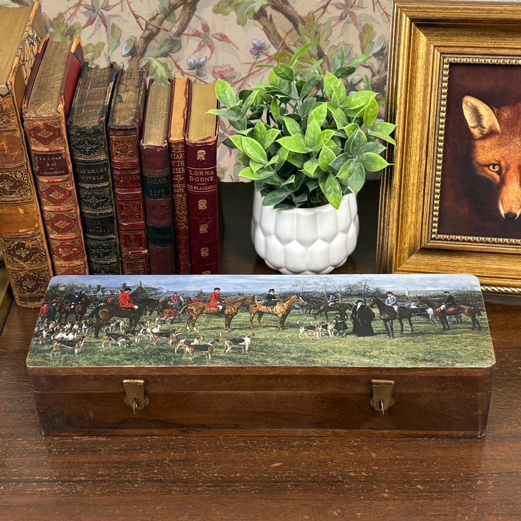 Writing Boxes & Travel Trunks Equestrian Equestrian Fox Hunt Writing Box with Accessories Writing Boxes & Travel Trunks Equestrian Equestrian Fox Hunt Writing Box with Accessories