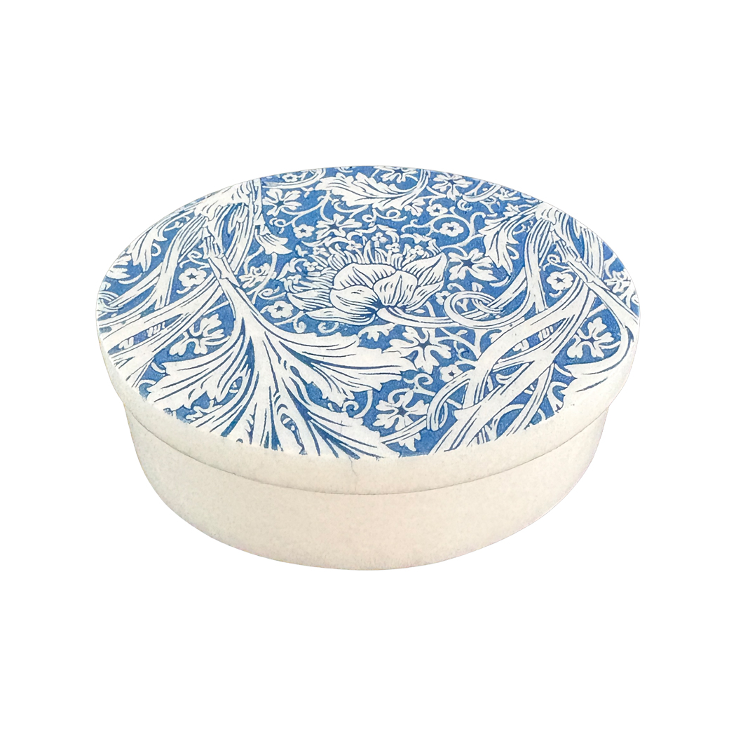 Decorative Boxes Botanical/Zoological William Morris Blue Arcadia White Oval…